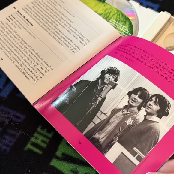 The Beatles Anthology Volume 2 [Apple Records, 1996] CD Set of 2 w/Booklet EUC - Picture 9 of 12